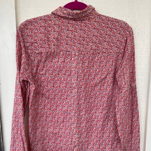 Holding Horses (8) Pink floral button up top - Picture 2 of 6